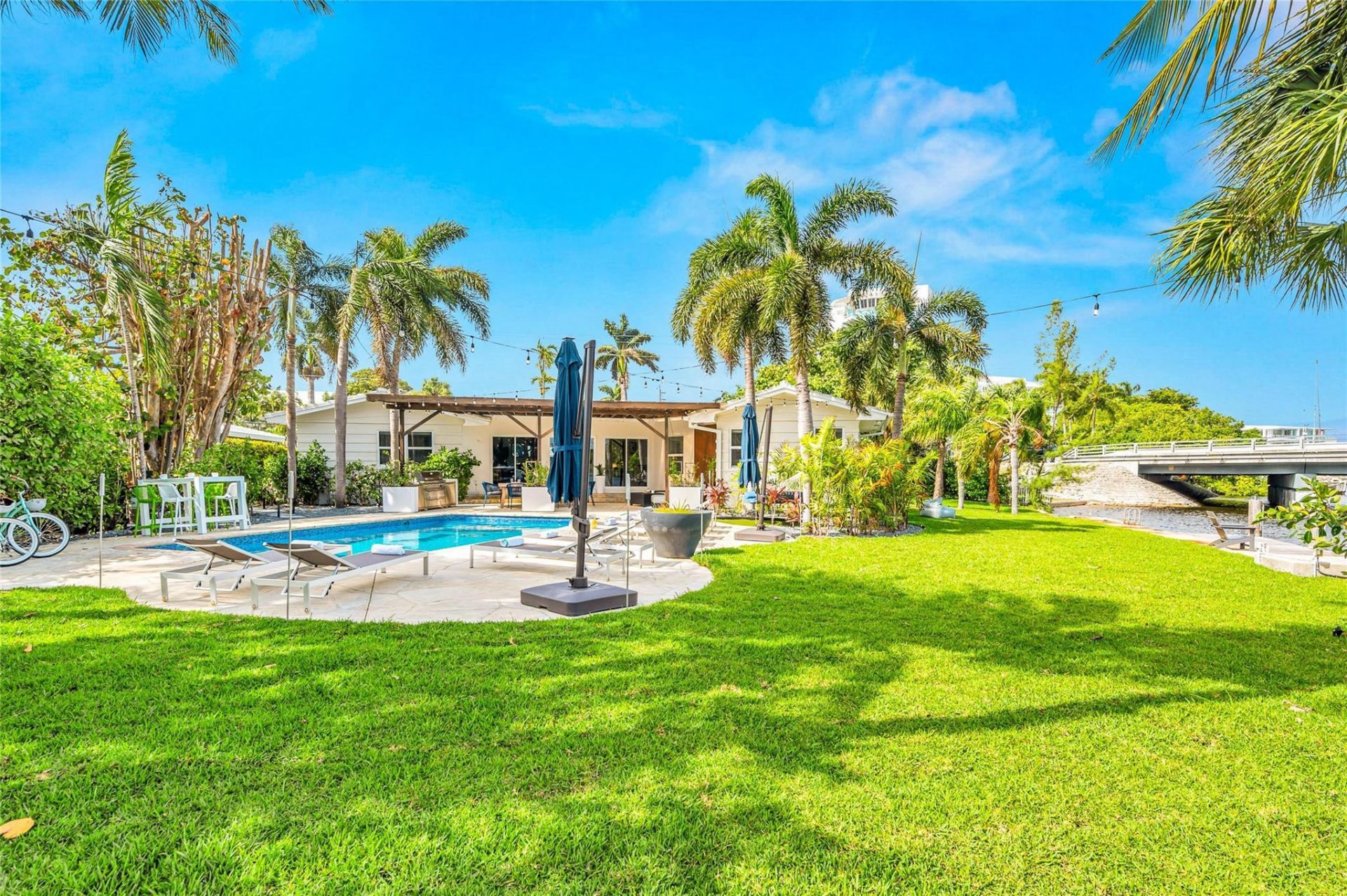 1700 Marietta Drive, Fort Lauderdale, FL 33316 Photo