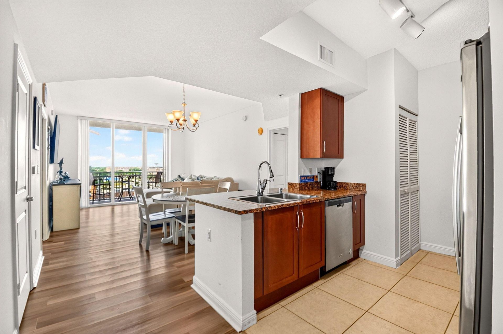 350 N Federal Highway, Unit 813, Boynton Beach, FL 33435 Photo