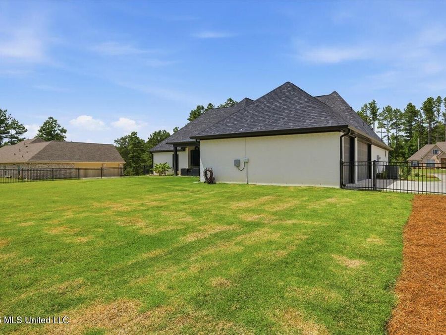 Property Image 57
