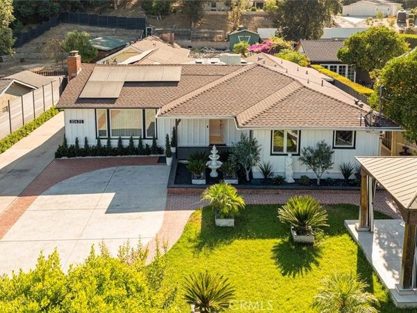 10431 Johanna Street, Shadow Hills, CA 91040