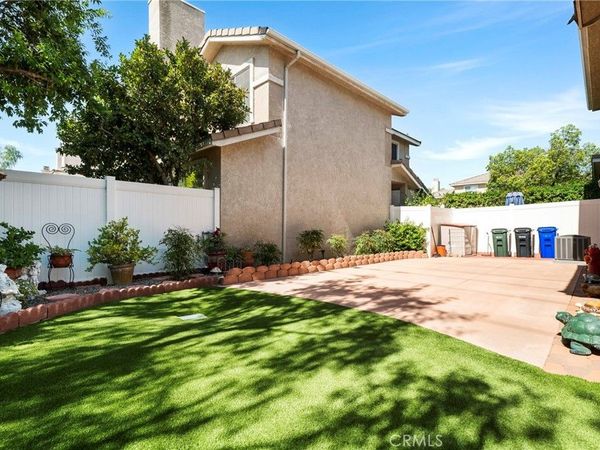 30418 Daisy Court, Castaic, CA 91384