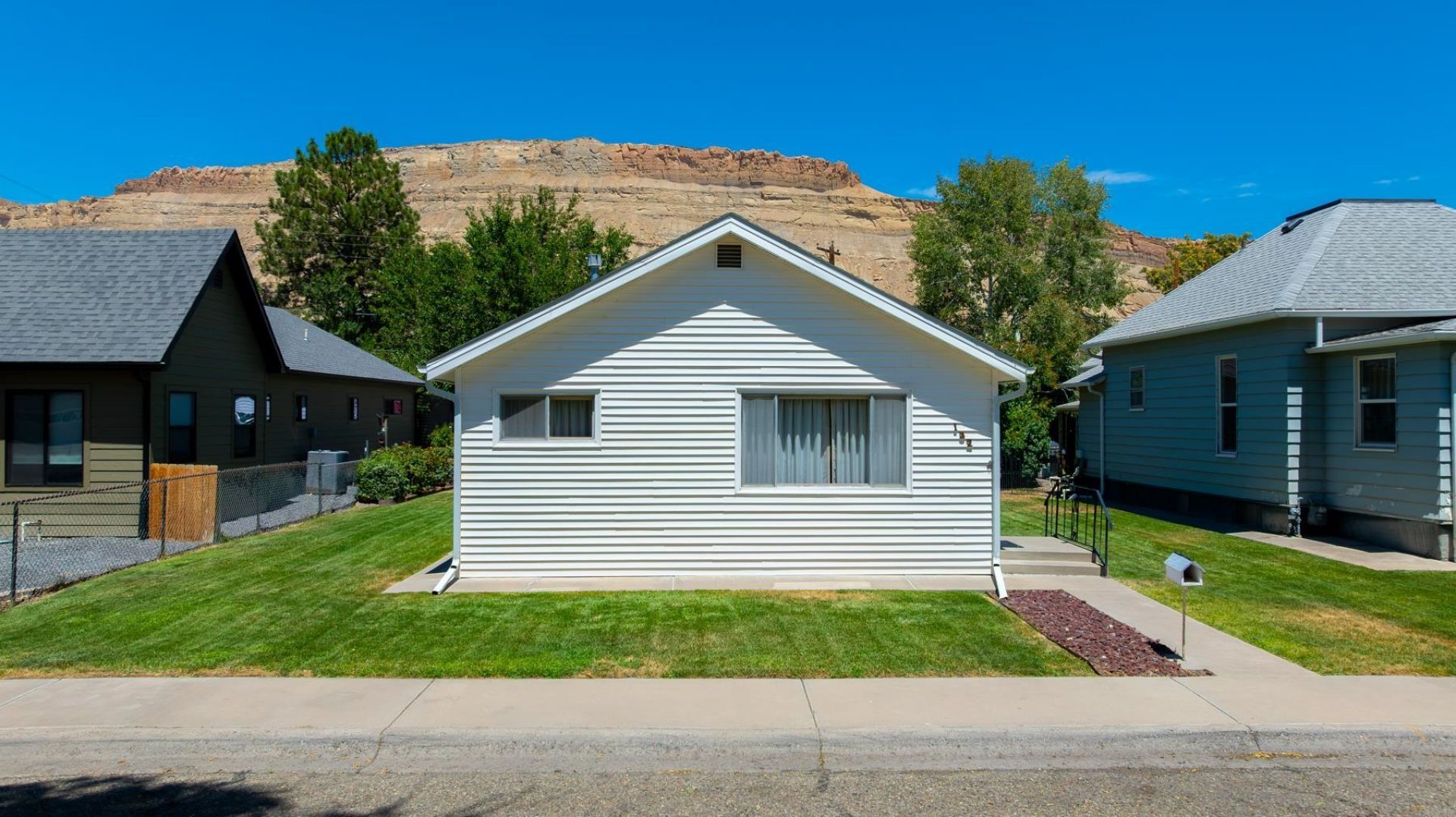 132 W 4th Street, Palisade, CO 81526 Main Photo