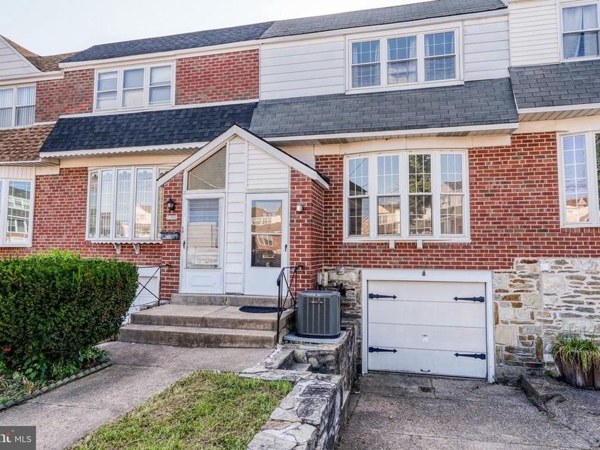 10916 Modena Place, Philadelphia, PA 19154 Main Photo