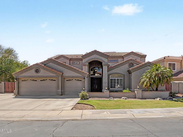 496 N MONDEL Drive, Gilbert, AZ 85233