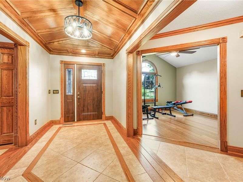 2057 Overcrest Street, Alliance, OH 44601 Photo 8