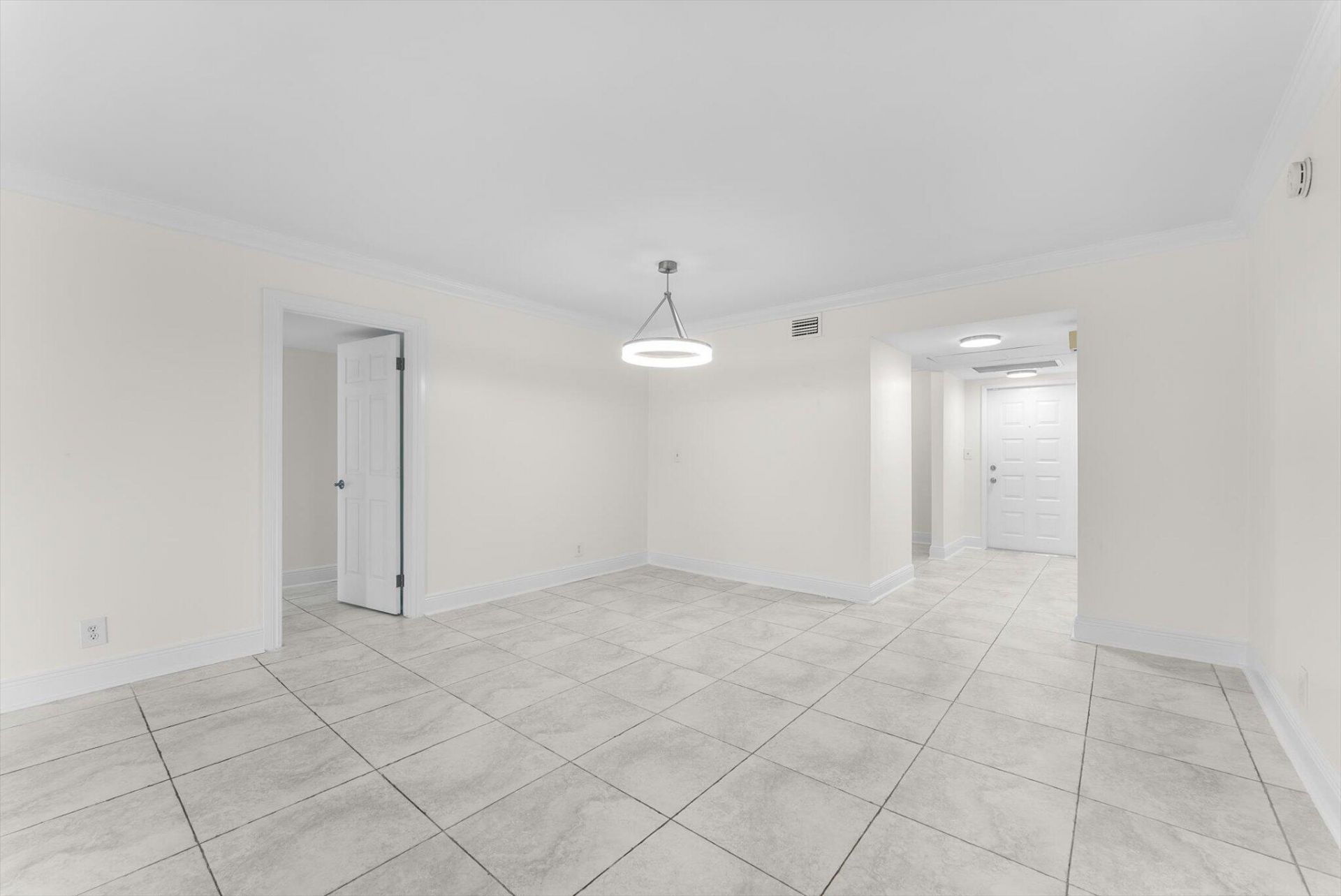 4240 Oaks Terrace, Unit 103, Pompano Beach, FL 33069 Photo