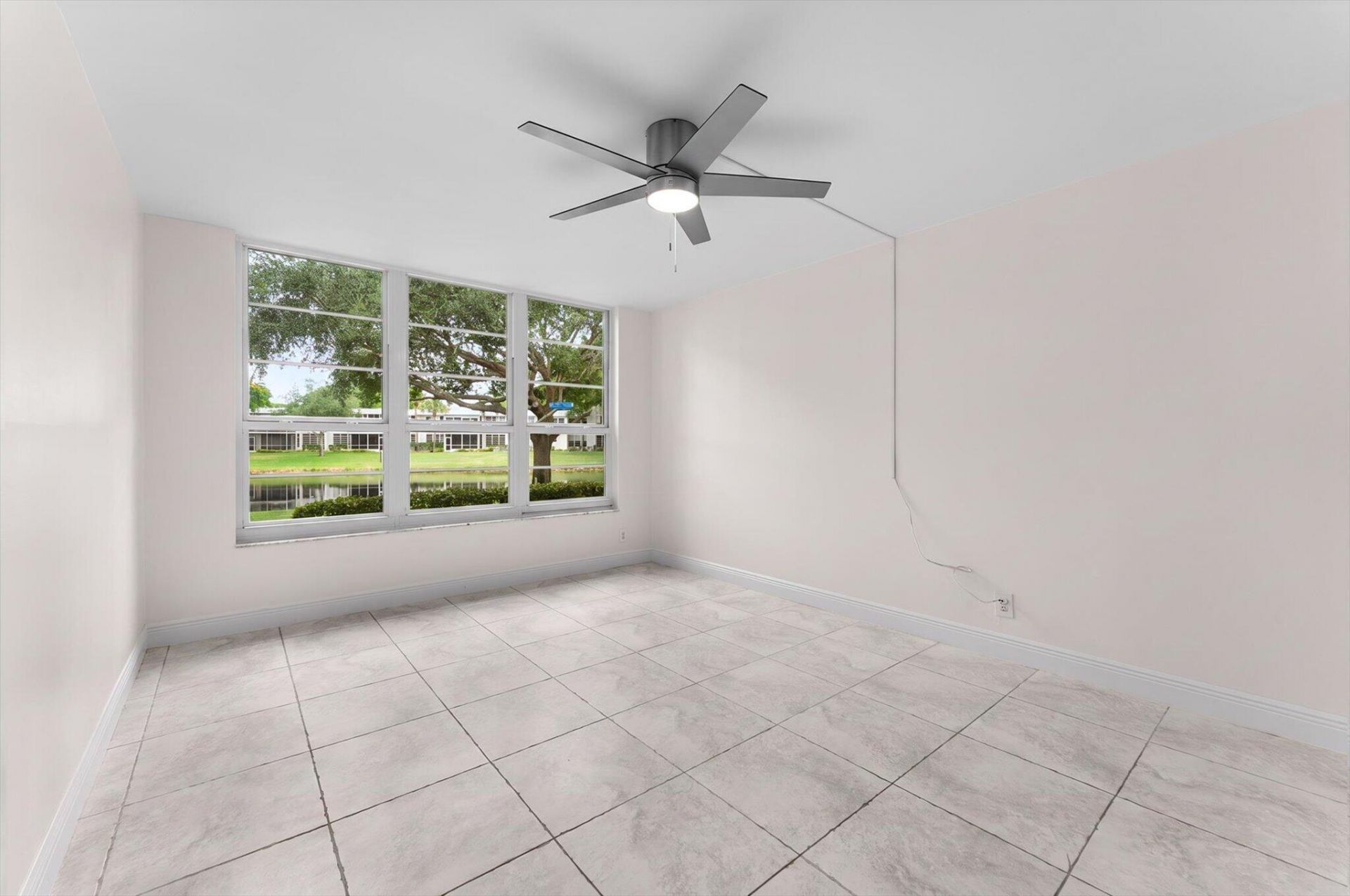 4240 Oaks Terrace, Unit 103, Pompano Beach, FL 33069 Photo