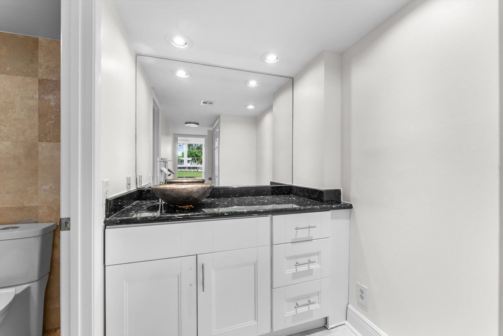 4240 Oaks Terrace, Unit 103, Pompano Beach, FL 33069 Photo