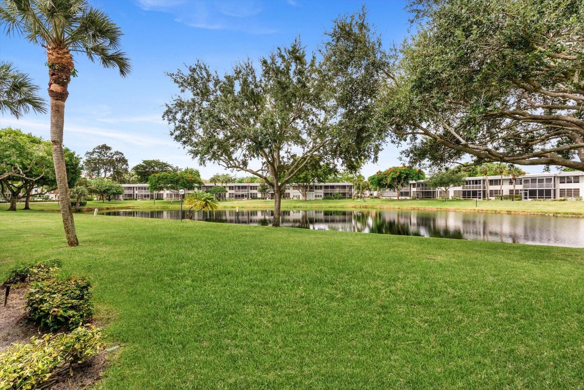 4240 Oaks Terrace, Unit 103, Pompano Beach, FL 33069 Photo