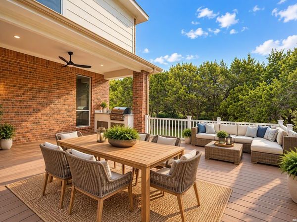 9921 MICHELLE HL, Garden Ridge, TX 78266