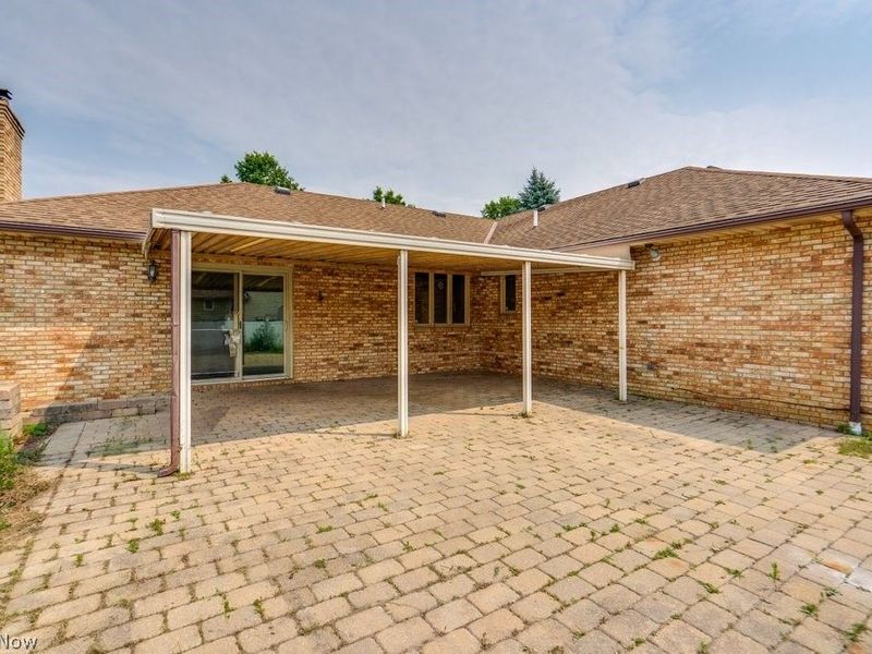 9761 Applewood Drive, North Royalton, OH 44133 Photo 4