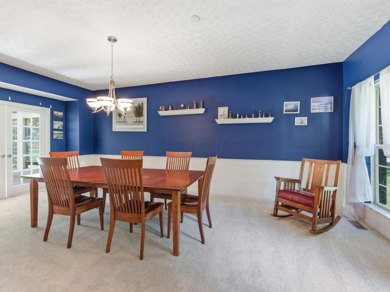 3193 Walkerview Drive , Hilliard, OH 43026 Photo 7