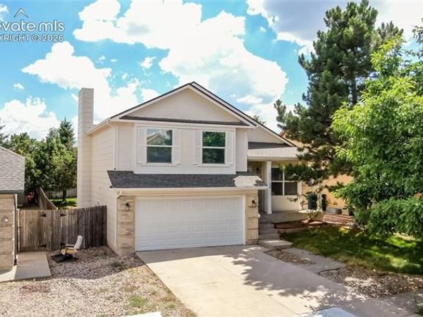 4319 Apache Plume Drive, Colorado Springs, CO 80920