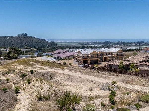 850 Castillo Del Mar, Arroyo Grande, CA 93420