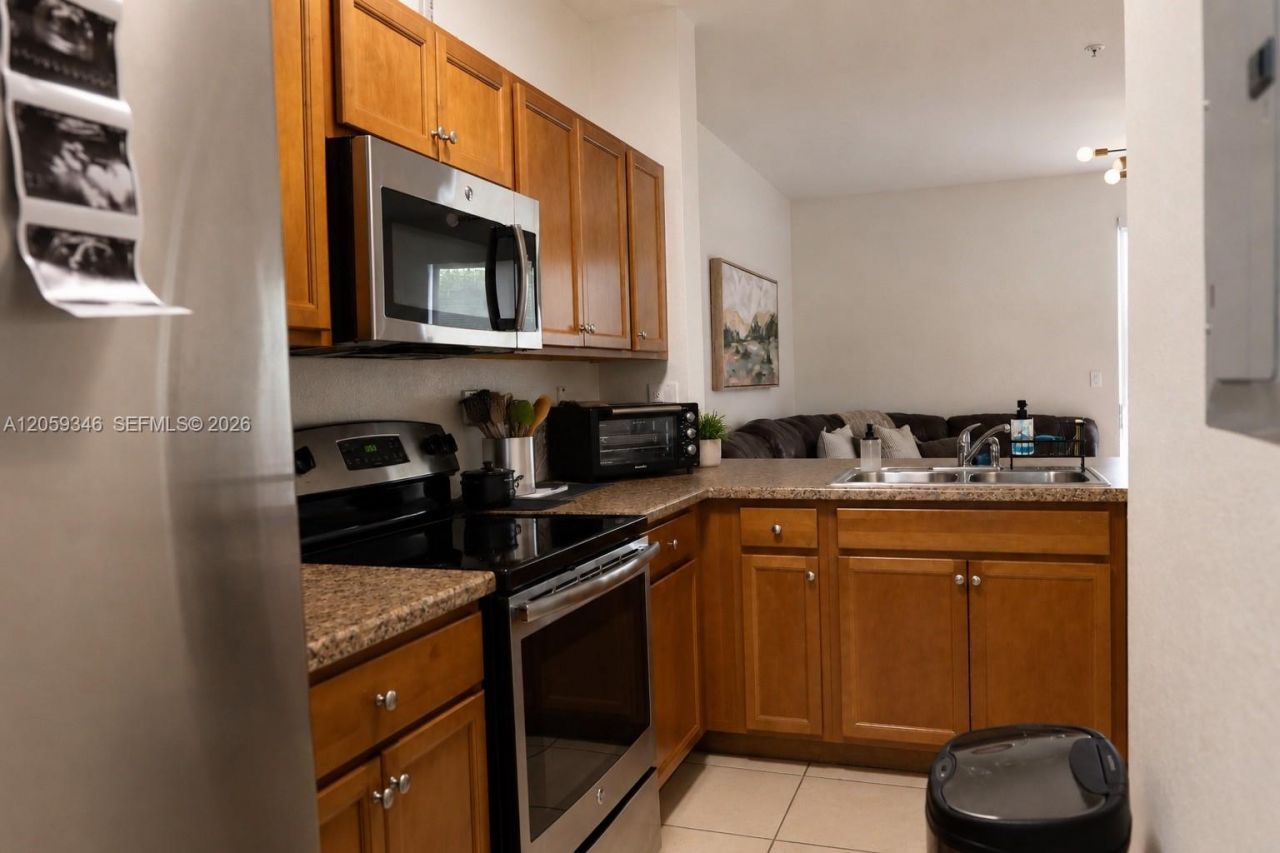 132 SE 28th Pl , Unit 4, Homestead, FL 33033 Photo