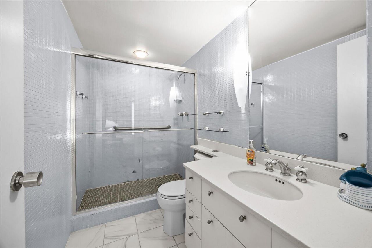 3452 NE Causeway Boulevard Ne, Unit 17-404, Jensen Beach, FL 34957 Photo