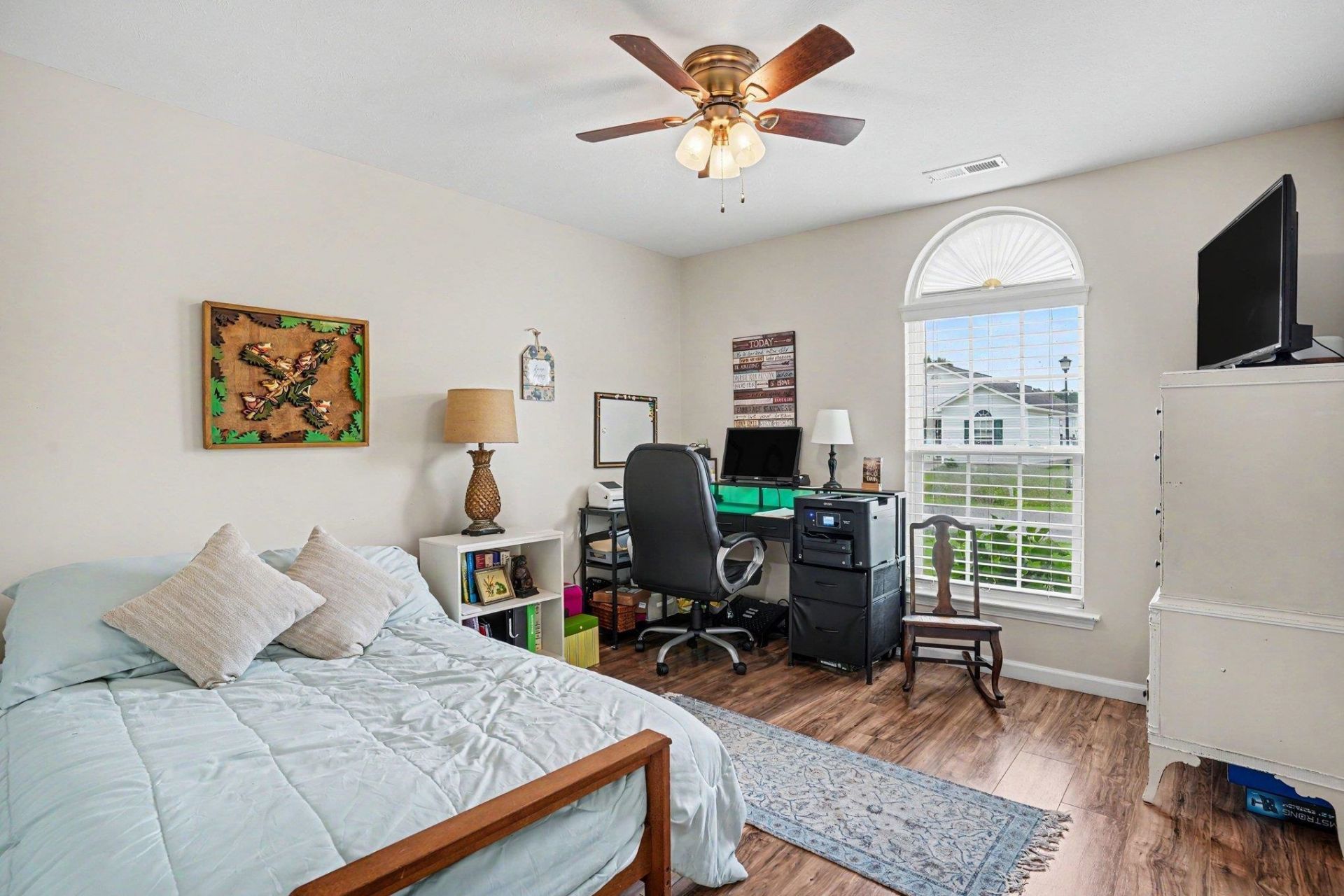 9788 Conifer Ln. Photo 5