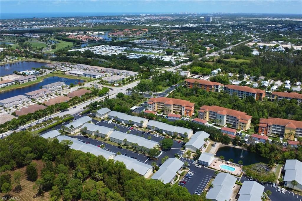4635 Bayshore Dr , Unit P4, Naples, FL 34112 Photo