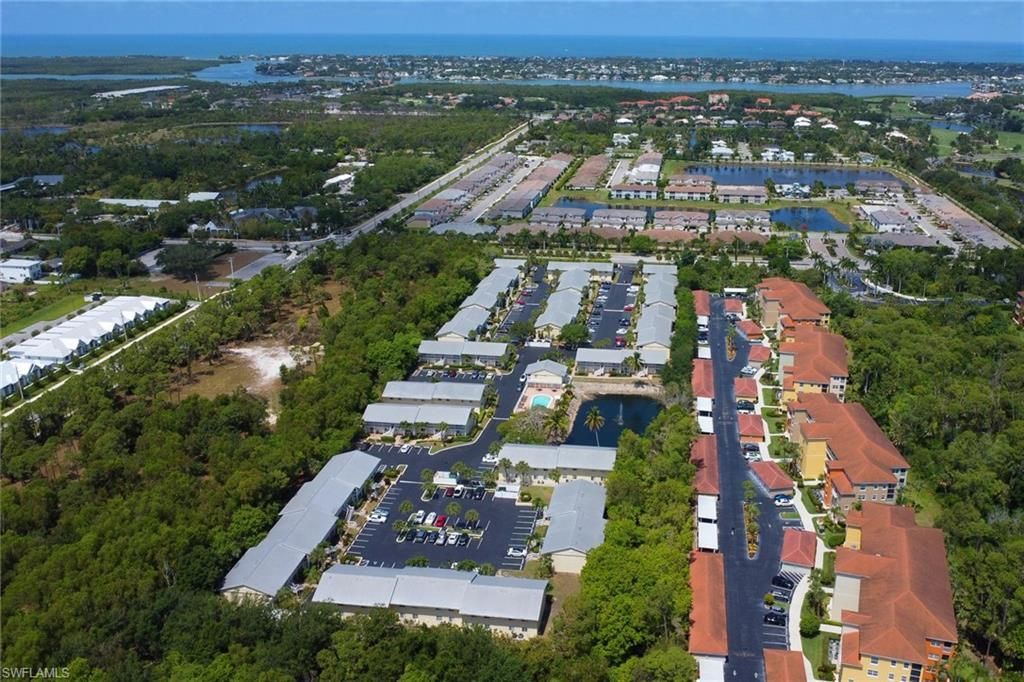 4635 Bayshore Dr , Unit P4, Naples, FL 34112 Photo