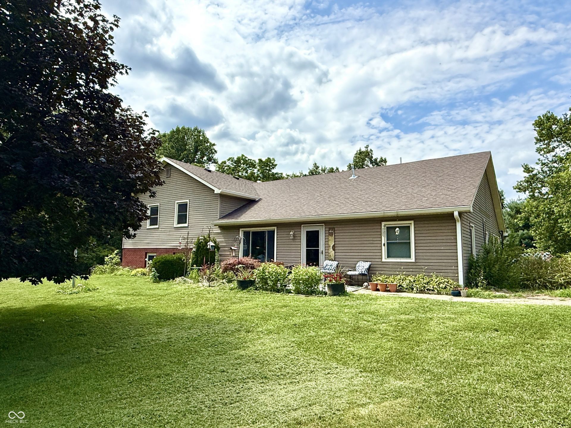 7110 Beech Tree Road, Nineveh, IN 46164 Main Photo