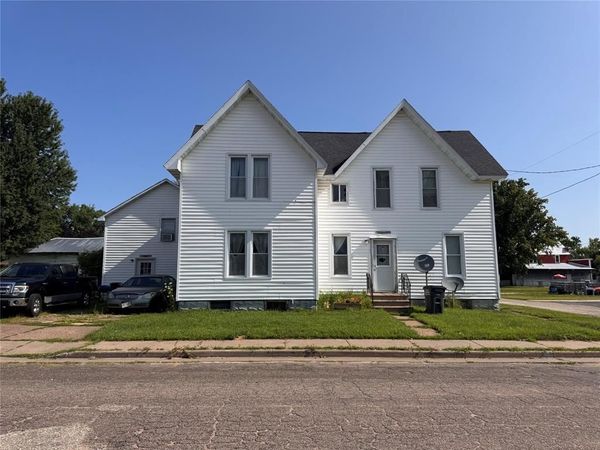 26134 Pine Street, Unit 1-3, Eleva, WI 54738
