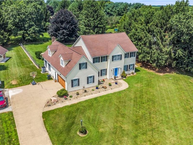 3516 Briarwood Drive, Wooster, OH 44691 Photo 2