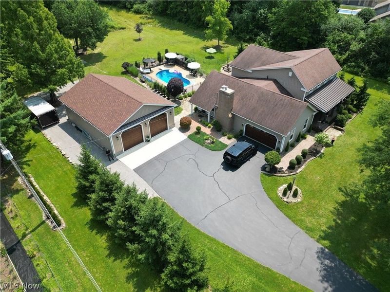 7055 S Palmyra Road, Canfield, OH 44406 Photo 2