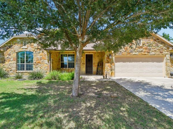 141 Upola CT, Bastrop, TX 78602