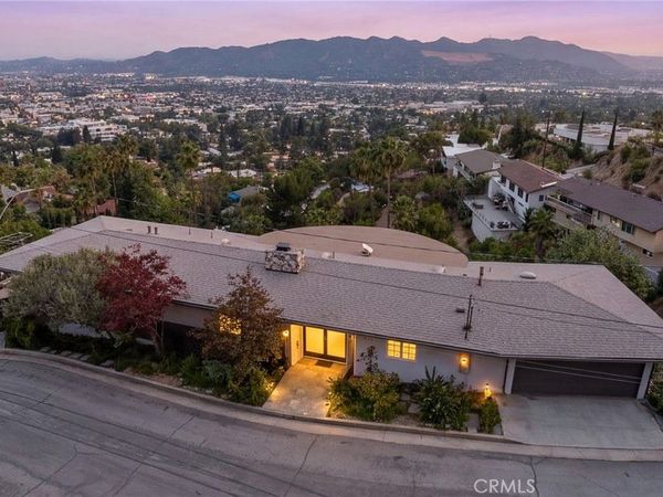 260 Kempton, Glendale, CA 91202