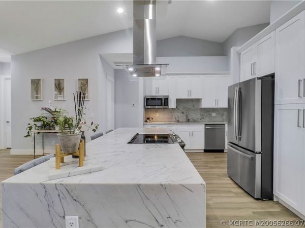 6216 NW West Deville Circle, Port St Lucie, FL 34986