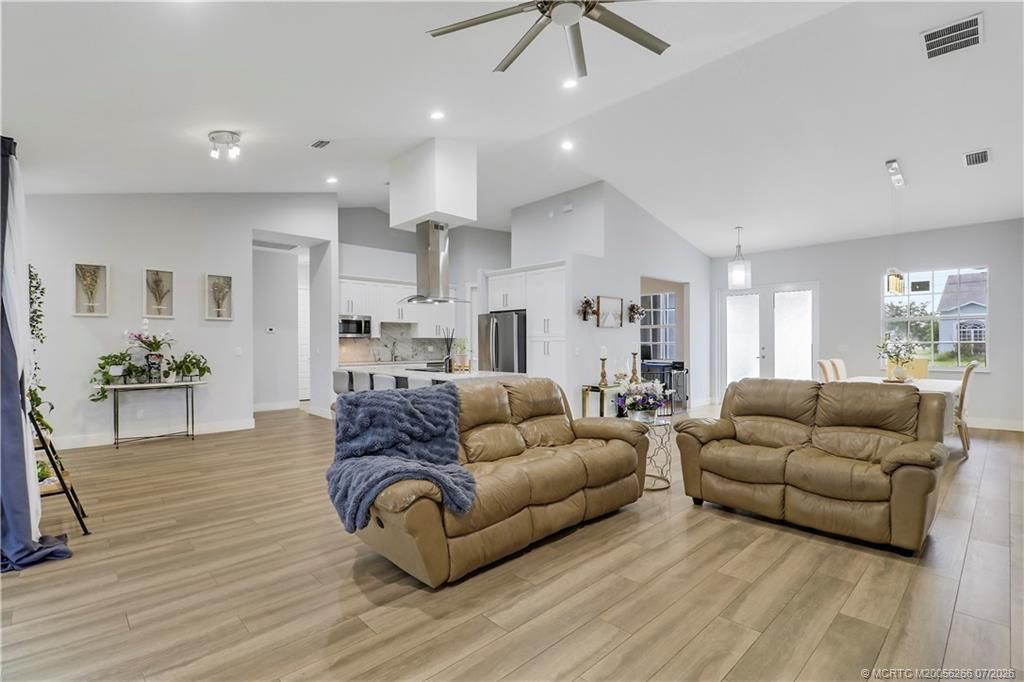 6216 NW West Deville Circle, Port Saint Lucie, FL 34986 Photo