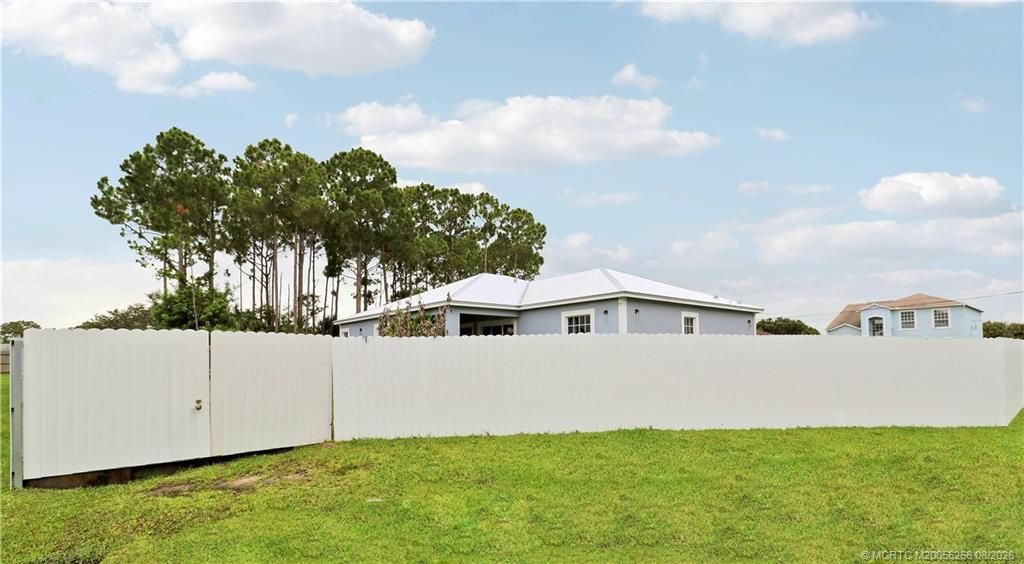 6216 NW West Deville Circle, Port Saint Lucie, FL 34986 Photo