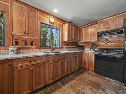 1 Magonigal Rd, Soda Springs, CA 95728 Photo