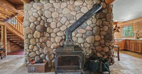 1 Magonigal Rd, Soda Springs, CA 95728 Photo