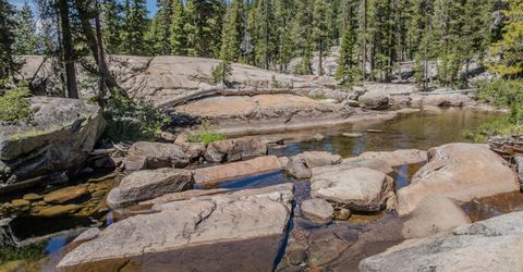 1 Magonigal Rd, Soda Springs, CA 95728 Photo