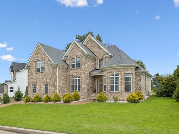 604 Summerbreeze Ln , Antioch, TN 37013