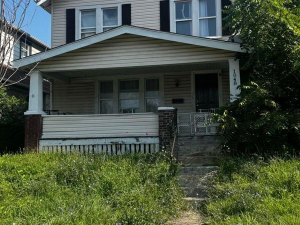 1048 E 15th Avenue, Columbus, OH 43211