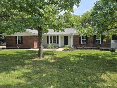 5927 Lafayette Drive , Weldon Spring, MO 63304 Main Photo