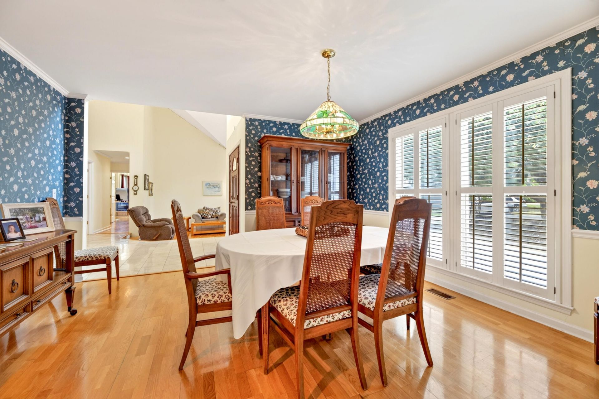 1120 Waters Edge Drive Photo 17