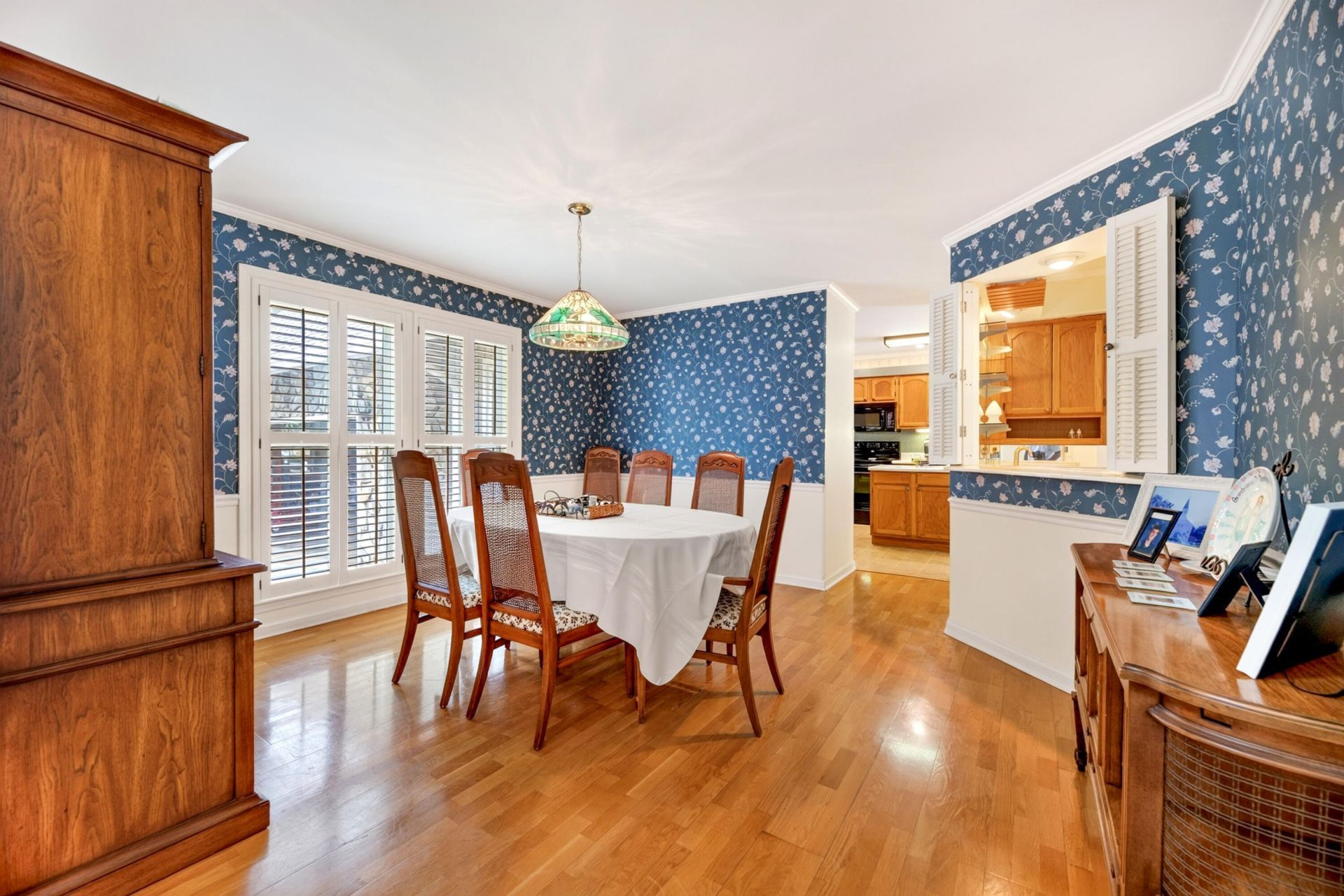 1120 Waters Edge Drive Photo 18