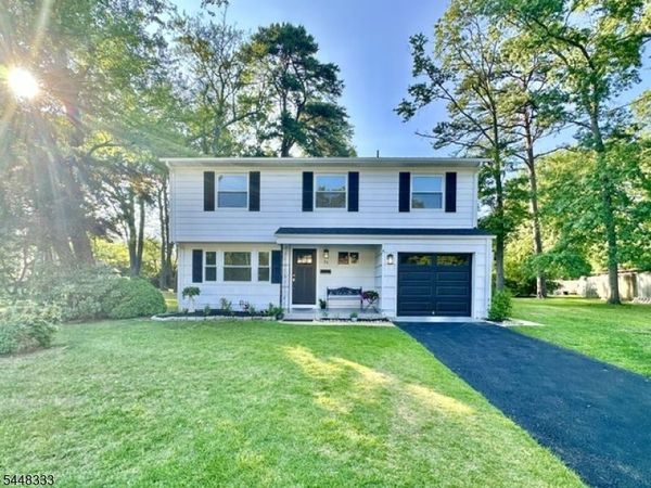 20 Evelyn Ter, Spotswood, NJ 08884