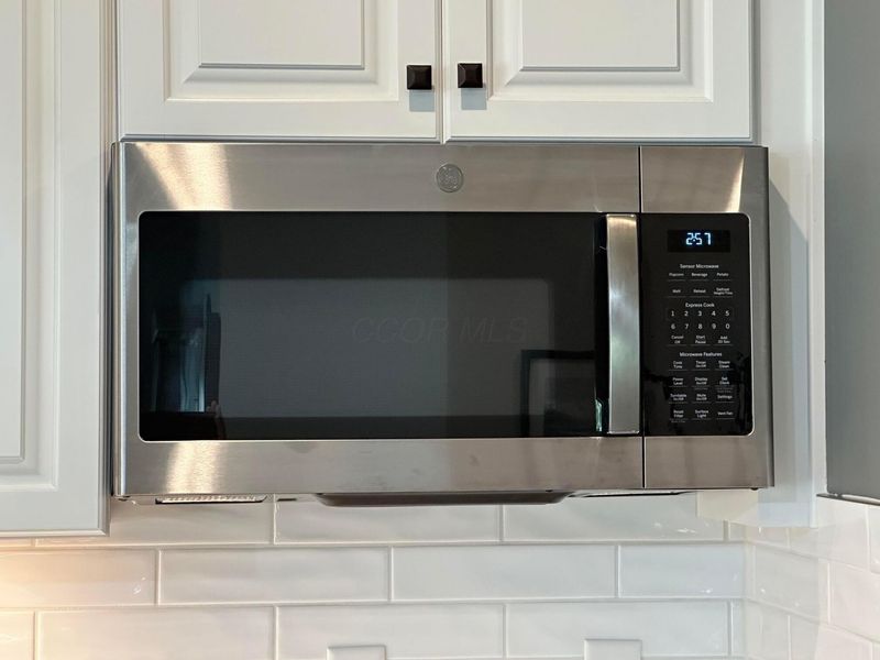 200 PASSINA Court, Delaware, OH 43015 Photo 28