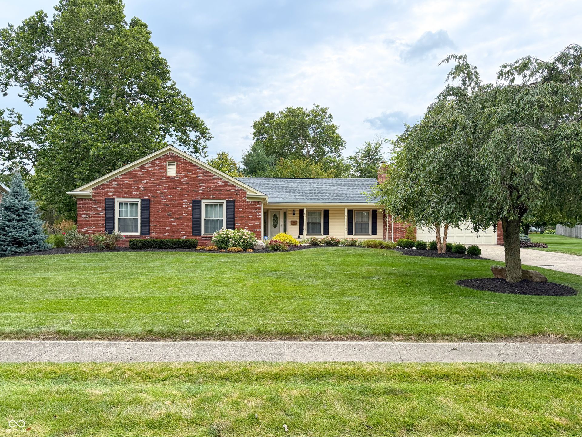2109 Center Drive, Lebanon, IN 46052 Main Photo