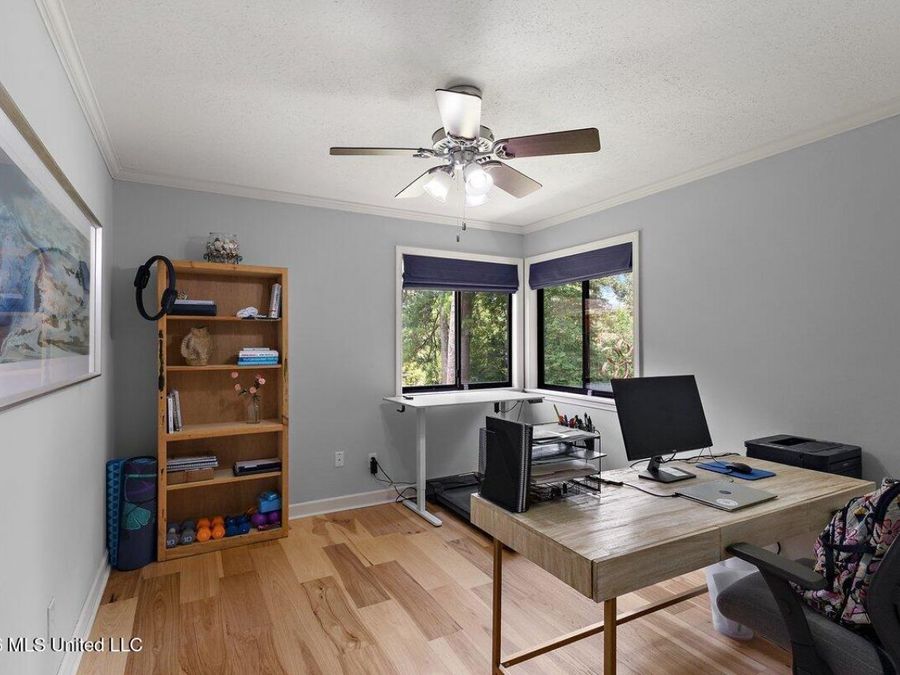 Property Image 35