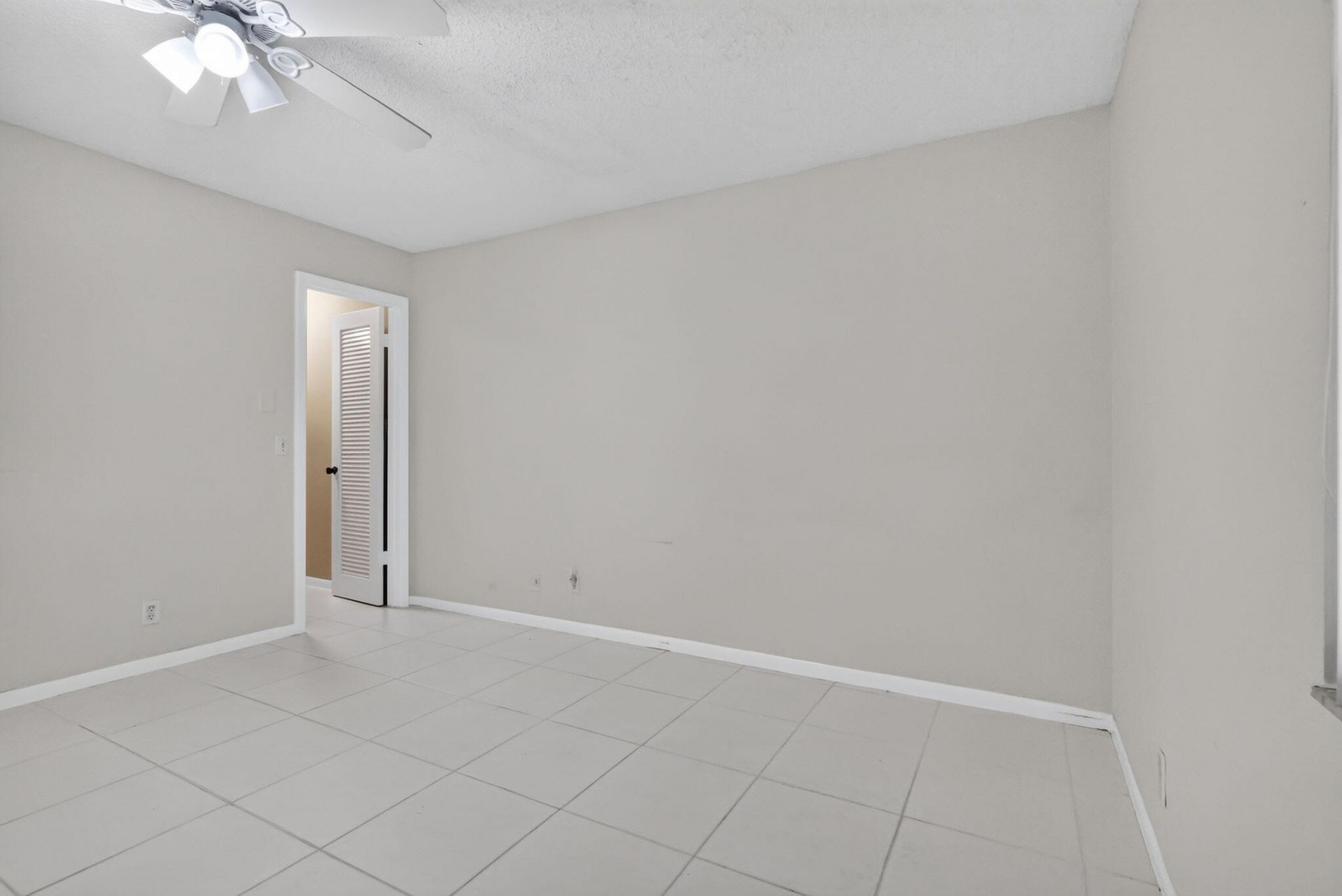 40 Burgundy A, Delray Beach, FL 33484 Photo