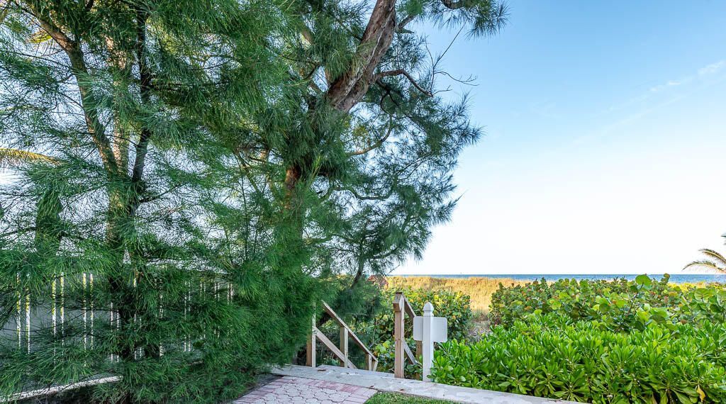 901 Bermuda Gardens Road, Unit 2, Delray Beach, FL 33483 Photo