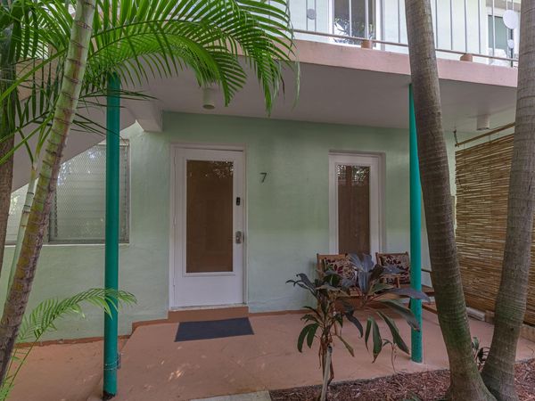 1117 MERIDIAN Avenue, Unit 7-1117, Miami Beach, FL 33139
