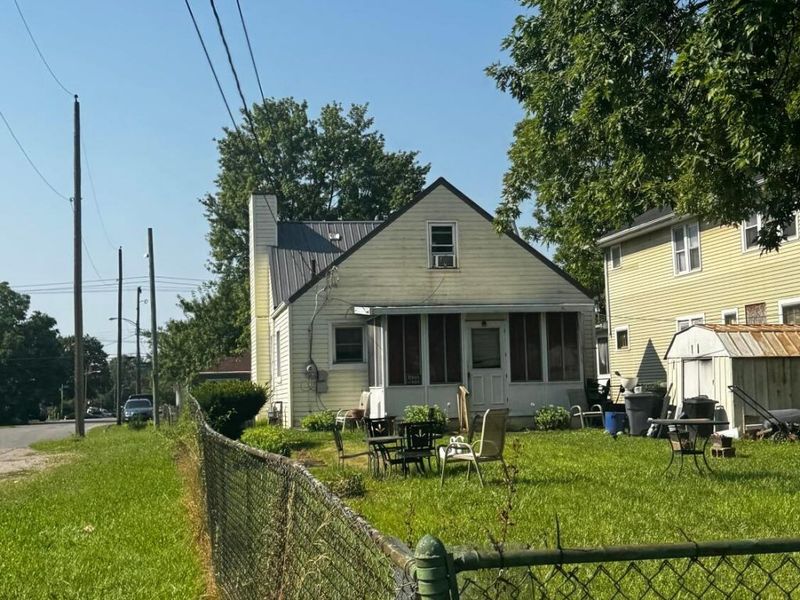978 E 18th Avenue, Columbus, OH 43211 Photo 3