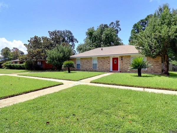 9418 Wild Valley Rd, Baton Rouge, LA 70810