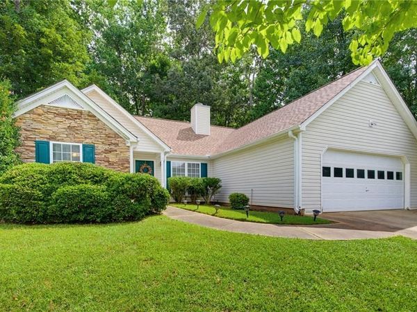 477 Oakview Drive, Dallas, GA 30157